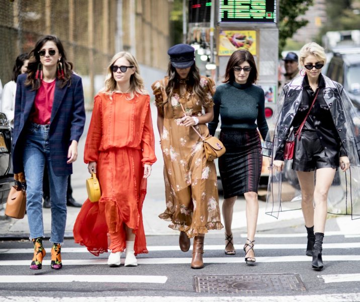 Хроника Streetstyle: какую одежду носят модницы всего мира этим летом?