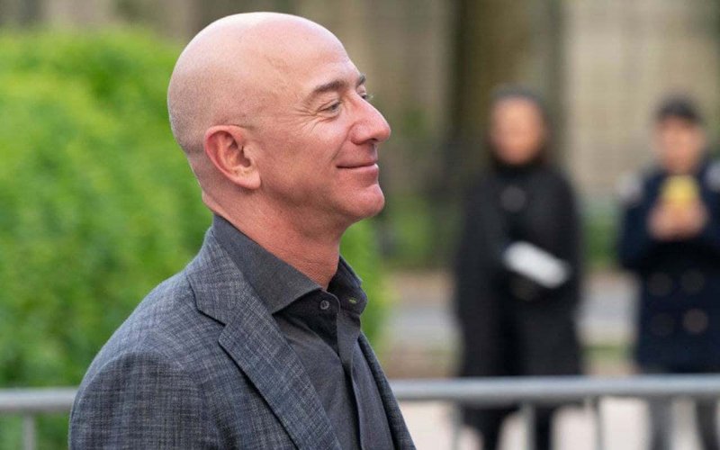 Jeff Bezos invests in life-extension technology