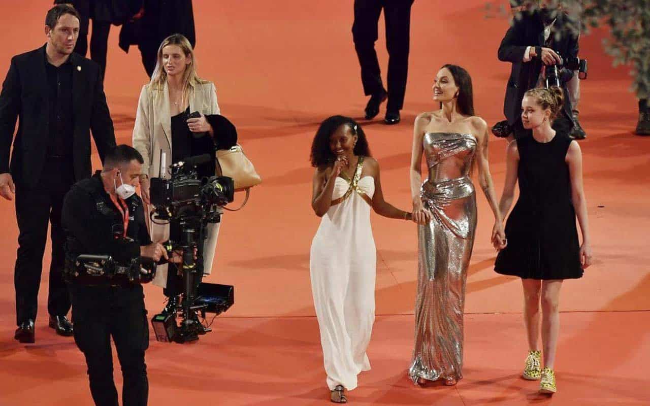 Angelina Jolie with children on the red carpet of "Eternals" in Rome